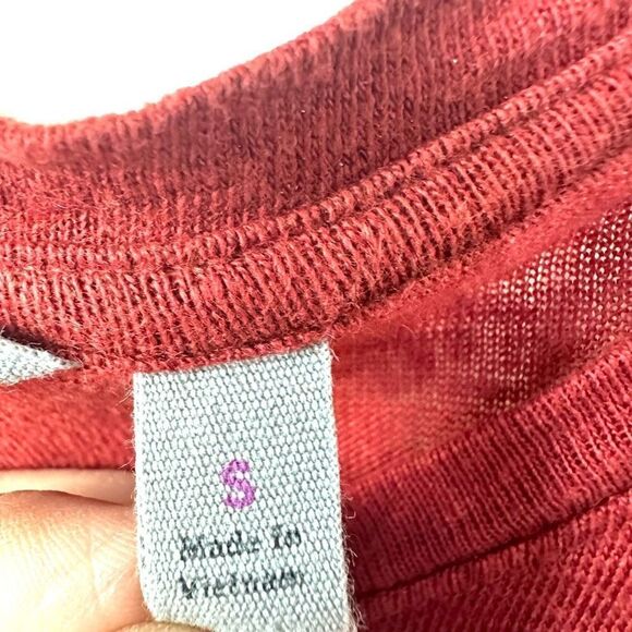 Athleta  red linen sleeveless top - Picture 6 of 9